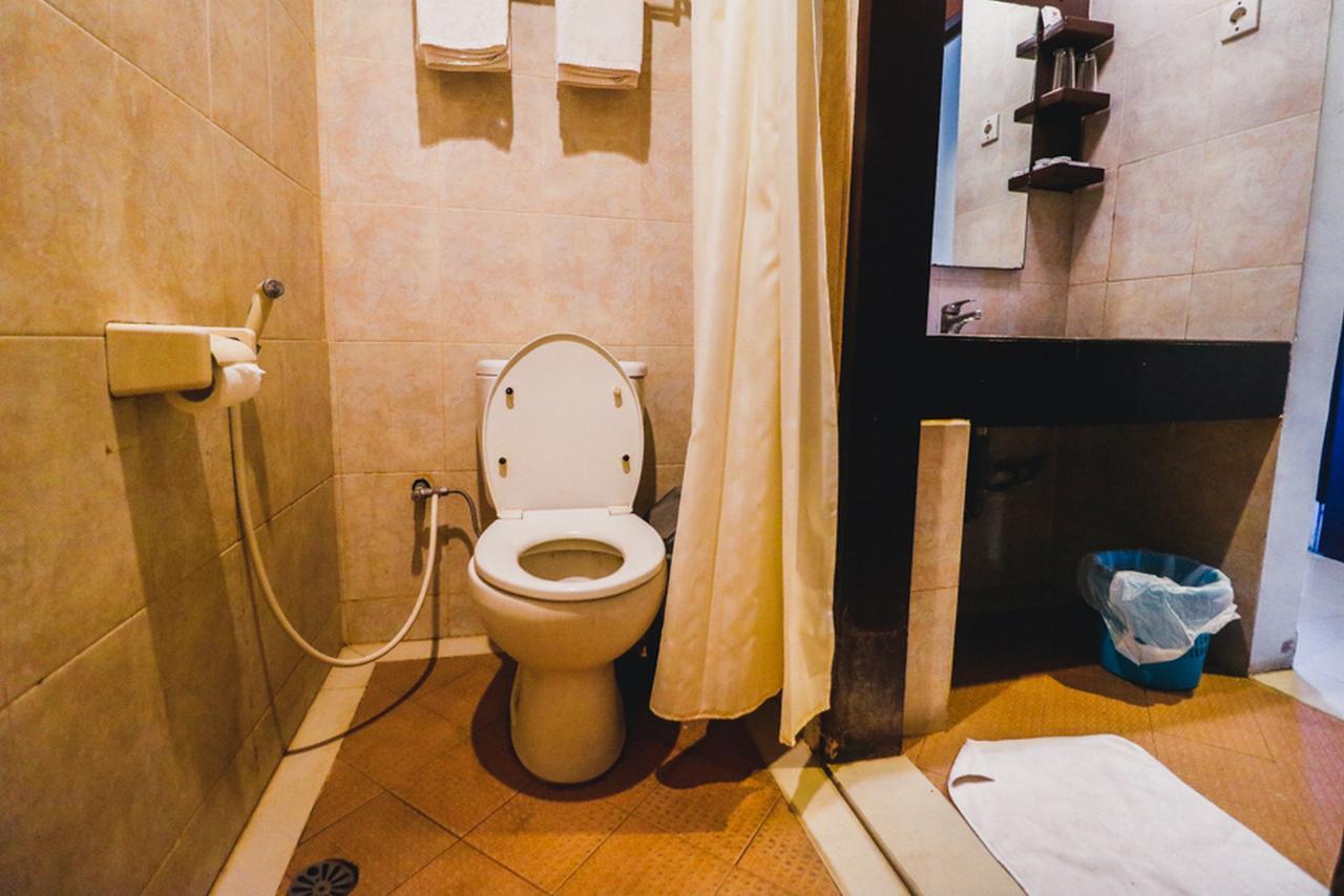 Reddoorz Plus Near Mall Ratu Indah 2 มากาซาร์ ภายนอก รูปภาพ